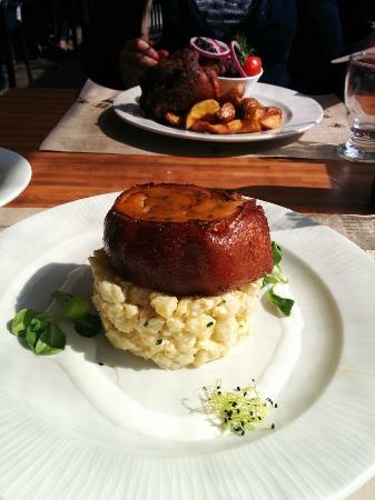 VakVarju Restaurant Buda